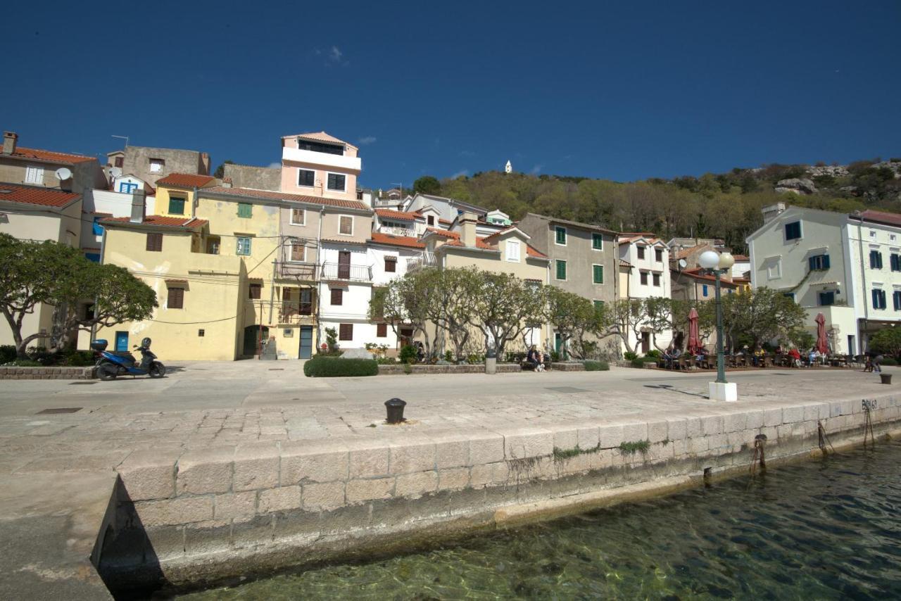 Apartment Sanjin More Antique Baška Eksteriør bilde