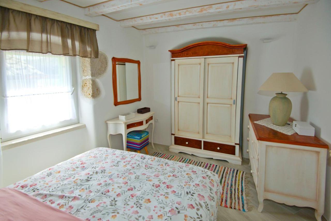 Apartment Sanjin More Antique Baška Eksteriør bilde